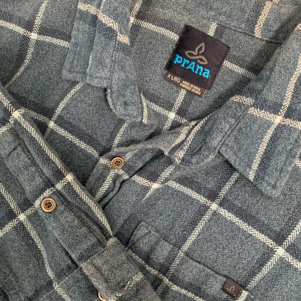 PRANA Men’s Size XL Blue Plaid‎ Thick Flannel Shirt Long Sleeve